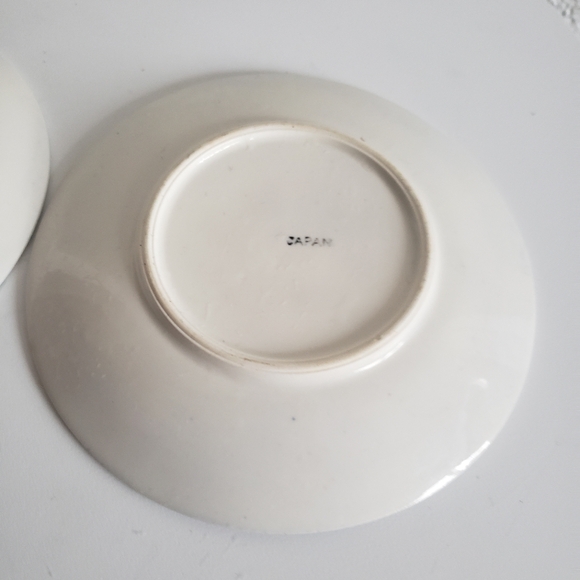 2 Vintage Willow Ware by Royal China Side 6" Small Plates Saucers Blue White - Picture 9 of 10